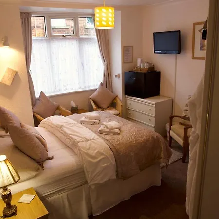 Marina Konukevi Scarborough